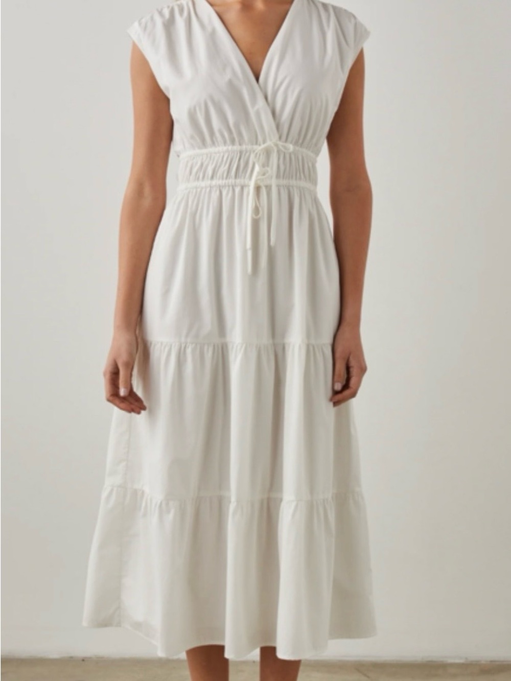 Rails White V-Neck Tiered Maxi Dress with Drawstring Waist- Size M